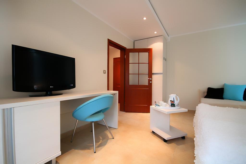 Domador Rooms & Apartments Bečići Buitenkant foto