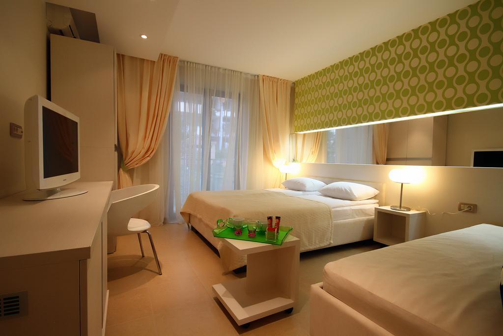 Domador Rooms & Apartments Bečići Buitenkant foto